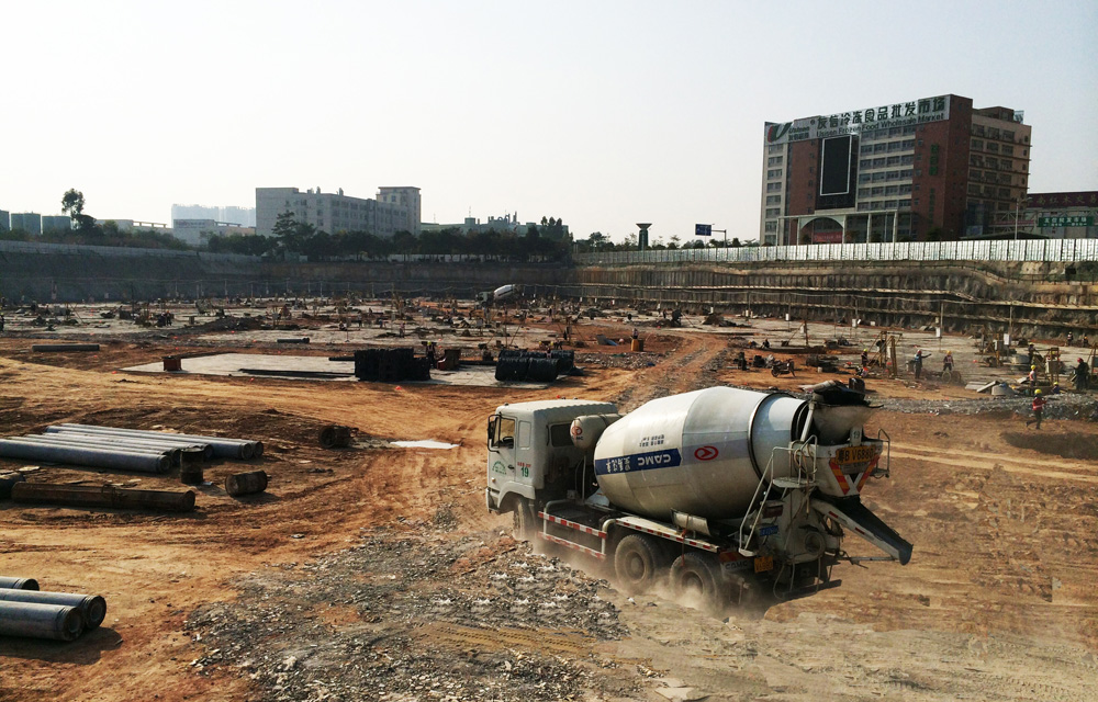 康利國際物聯港樁基開工