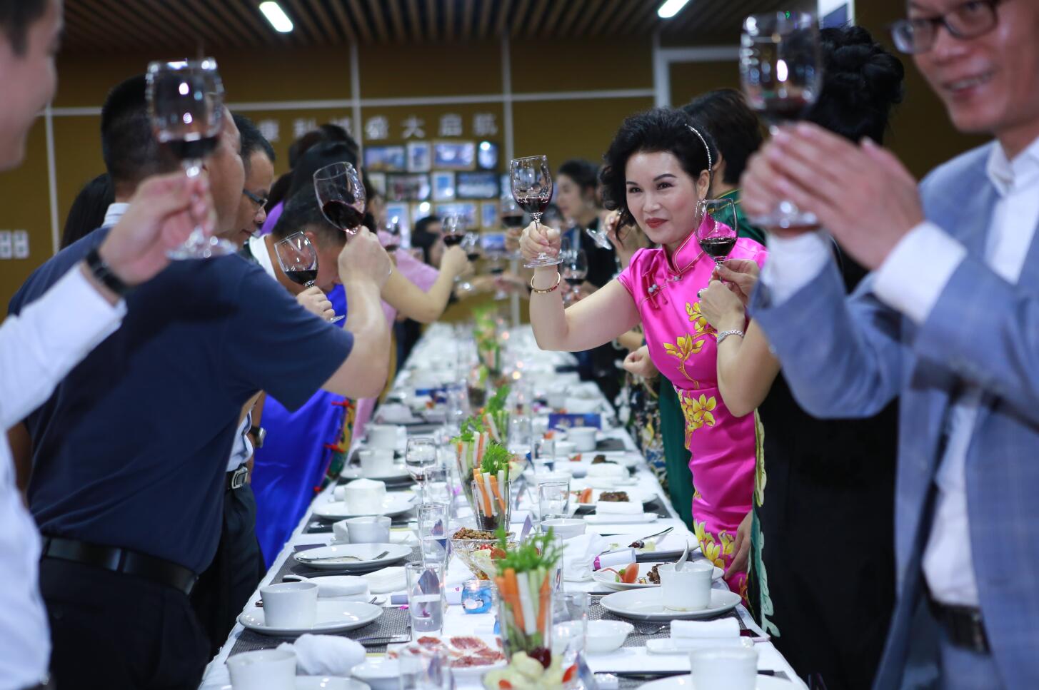 “情系康利·相約中秋”-2016康利集團(tuán)中秋答謝宴圓滿落幕