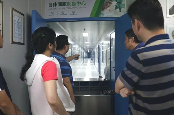 中國(guó)科學(xué)院長(zhǎng)春光機(jī)所華南校友會(huì)佛山、珠?？疾靾A滿成功！