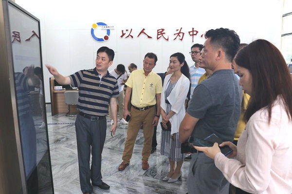 橫崗街道工商聯(lián)（商會(huì)）領(lǐng)導(dǎo)、企業(yè)家蒞臨康利城考察